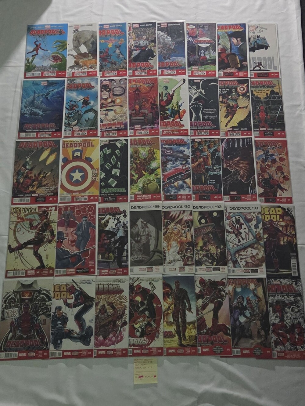 Deadpool (2012-2015) comic book lot